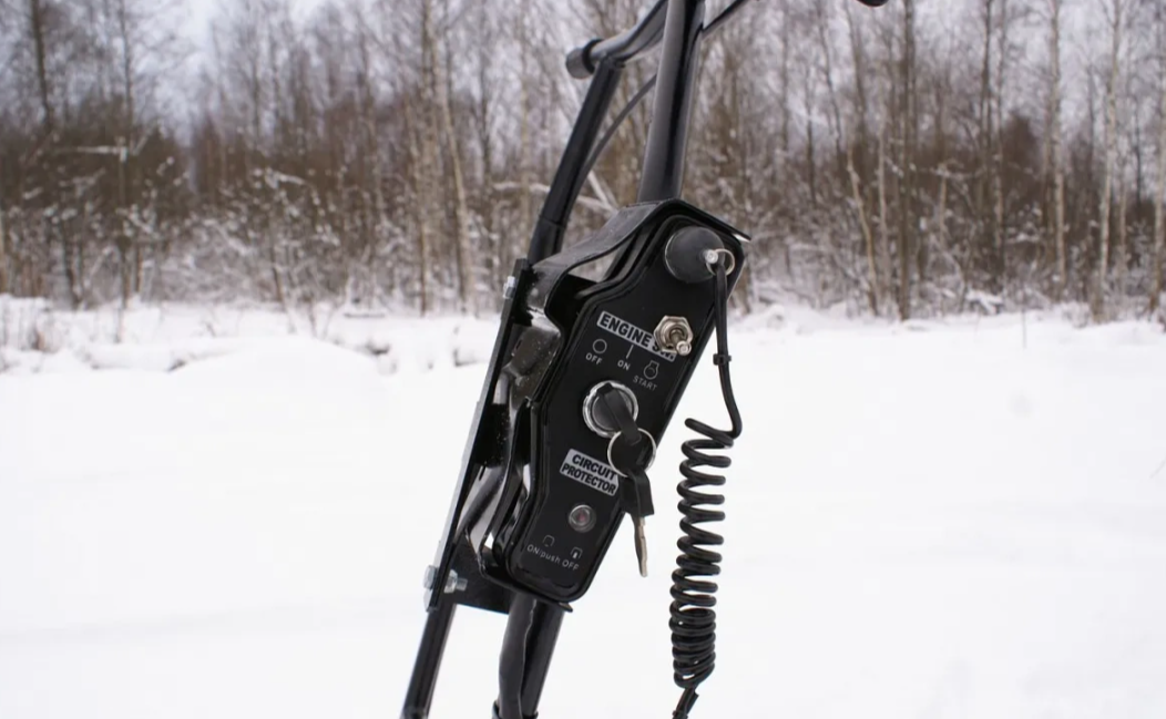 Мотобуксировщик БТС «МАЛЕК» 380/7 БЕЗ э/зап. Б/У в Орске