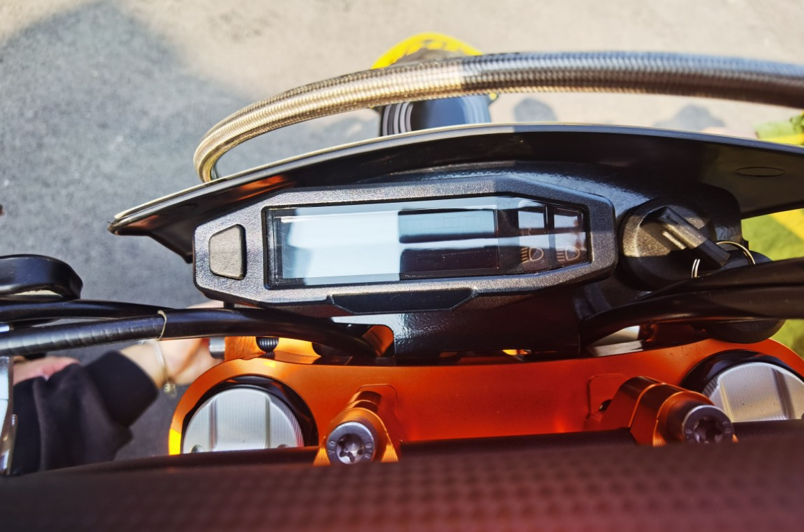 Мотоцикл JHLMOTO JHL Z8 NC300S (182-MN) в Орске