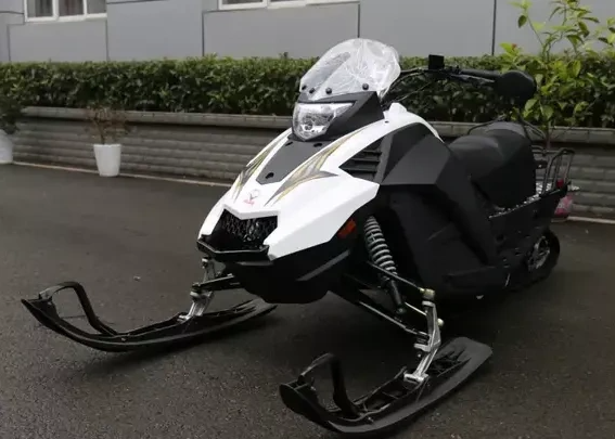 Снегоход ULAR 220 в Орске