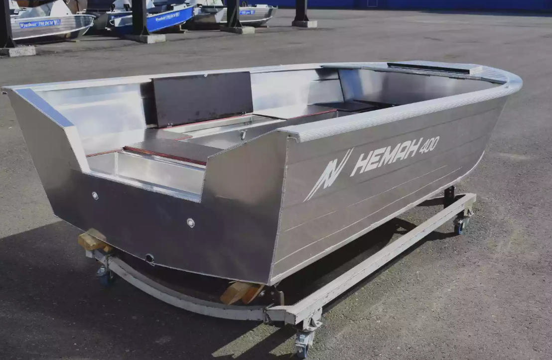 Алюминиевая лодка Неман-400 Р PRO в Орске