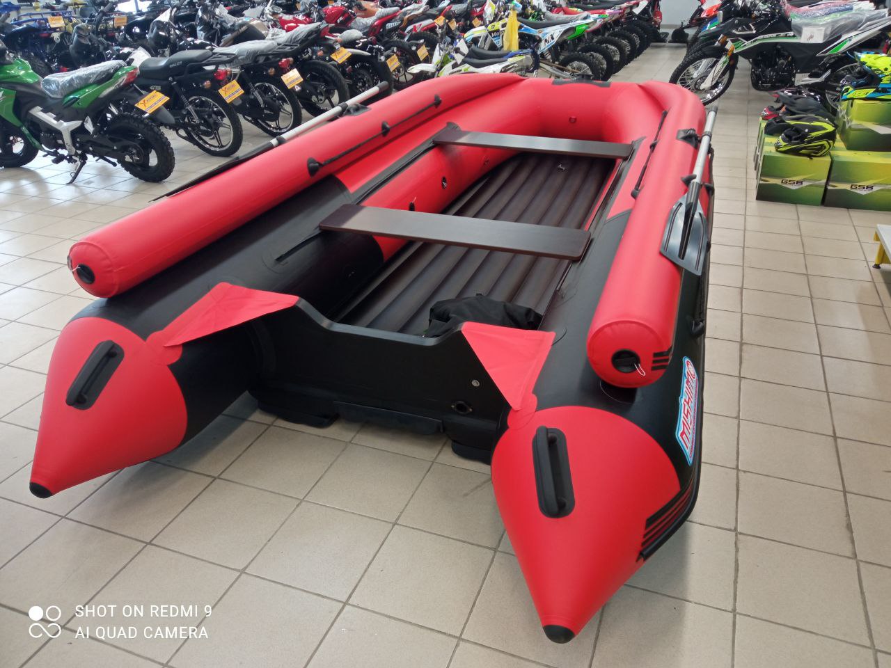 Лодка MISHIMO RIVER FJET PRO 400 под водомет в Орске