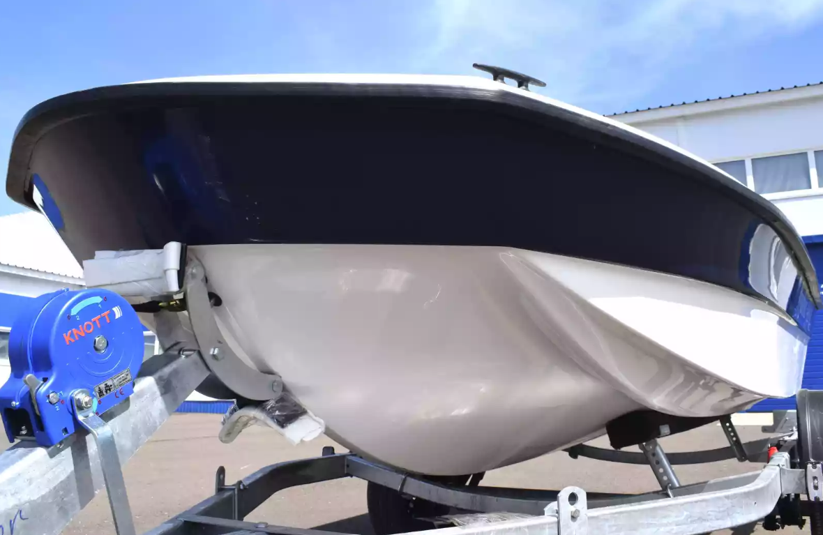 Стеклопластиковая лодка Wyatboat 430 тримаран в Орске