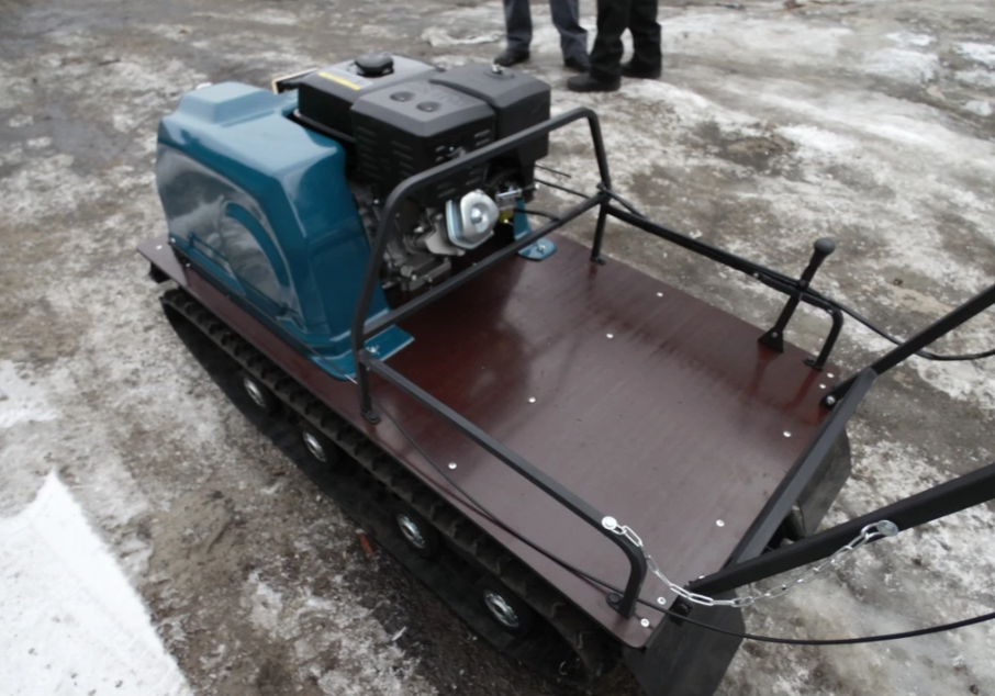 Мотобуксировщик AhtaR LR13 с реверс-вариатором Буран (задний ход) в Орске