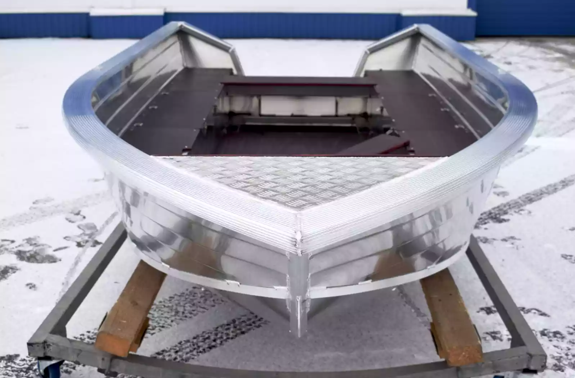 Алюминиевая лодка Неман-400 в Орске