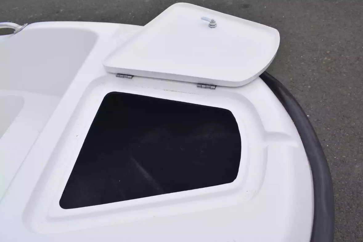 Стеклопластиковая лодка Пингвин New (тримаран) в Орске