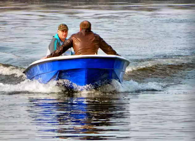 Стеклопластиковая лодка Wyatboat 430 тримаран в Орске