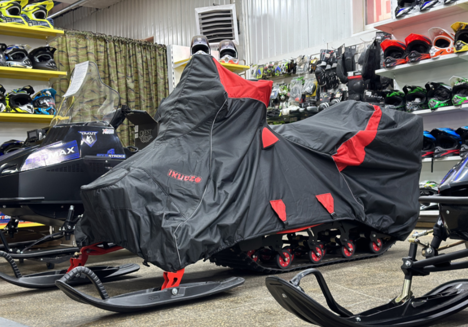 Чехол транспорт. снегохода IKUDZO HUNTER черно-красный Оксфорд ПРЕМИУМ качества с лого IKUDZO в Орске