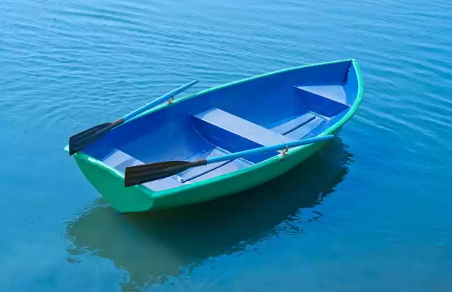 Стеклопластиковая лодка Дельфин в Орске
