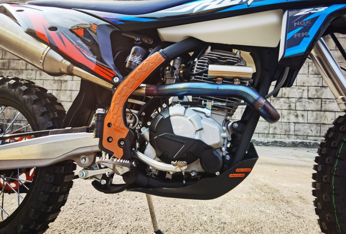 Мотоцикл JHLMOTO JHL Z3 CB250 (172FMM-3A) в Орске