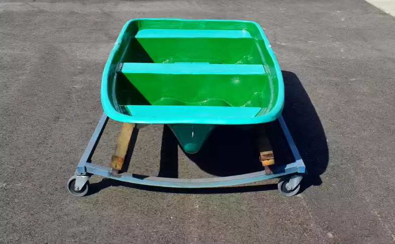 Стеклопластиковая лодка Старт (тримаран) в Орске