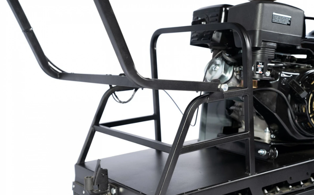 Мотобуксировщик БУРЛАК-M2 LFK 20 л.с. э/с Промысловик в Орске