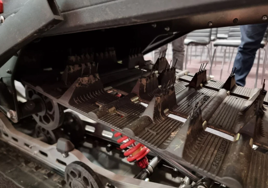 Снегоход AODES Siberiacross 1000 SWT 600mm LCD 6.8 в Орске