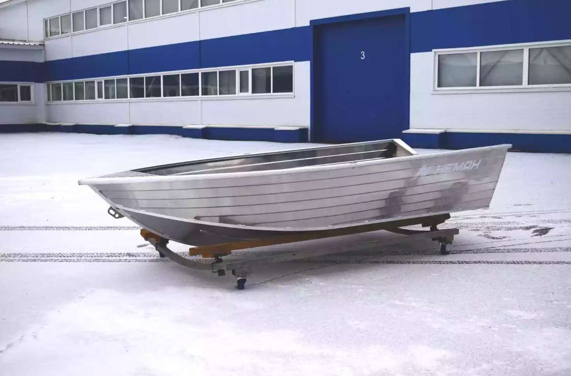 Алюминиевая лодка Неман-400 в Орске