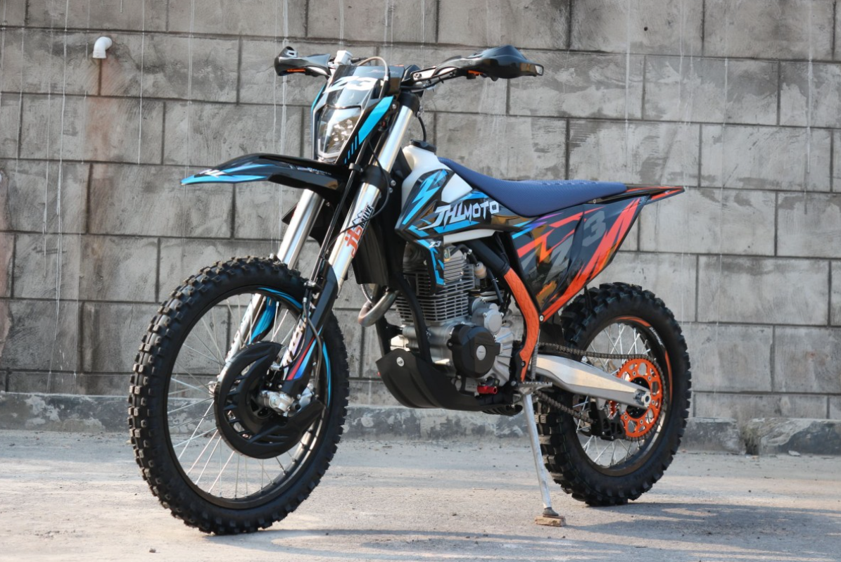 Мотоцикл JHLMOTO JHL Z3 CB250 (172FMM-3A) в Орске