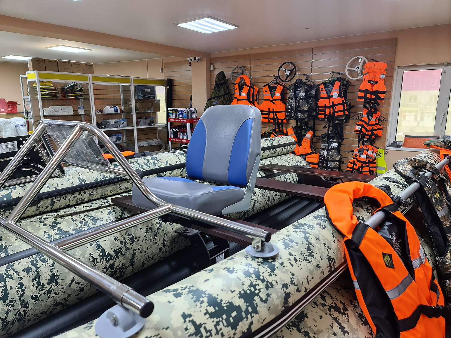 КРЕСЛО МЯГКОЕ РАСКЛАДНОЕ С ПОВОРОТНЫМ МЕХАНИЗМОМ ДЛЯ ЛОДОК в Орске