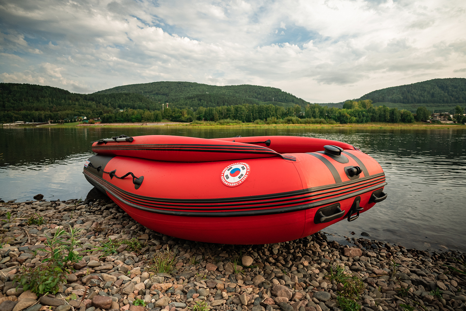 Лодка MISHIMO RIVER FJET PRO 400 под водомет в Орске