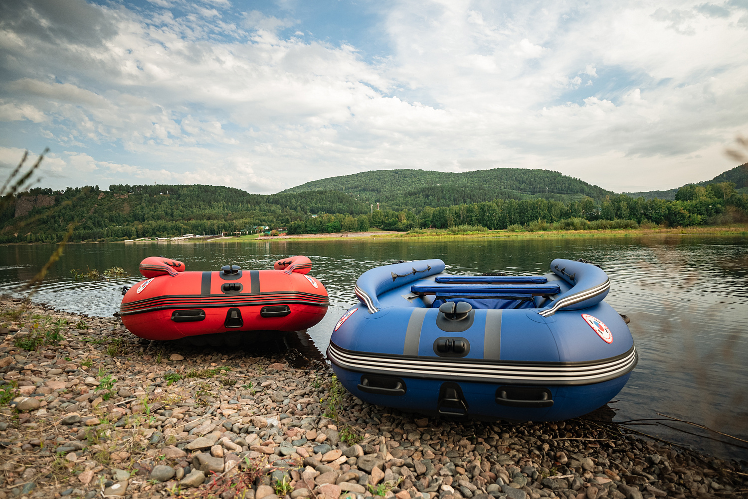 Лодка MISHIMO RIVER FJET PRO 400 под водомет в Орске