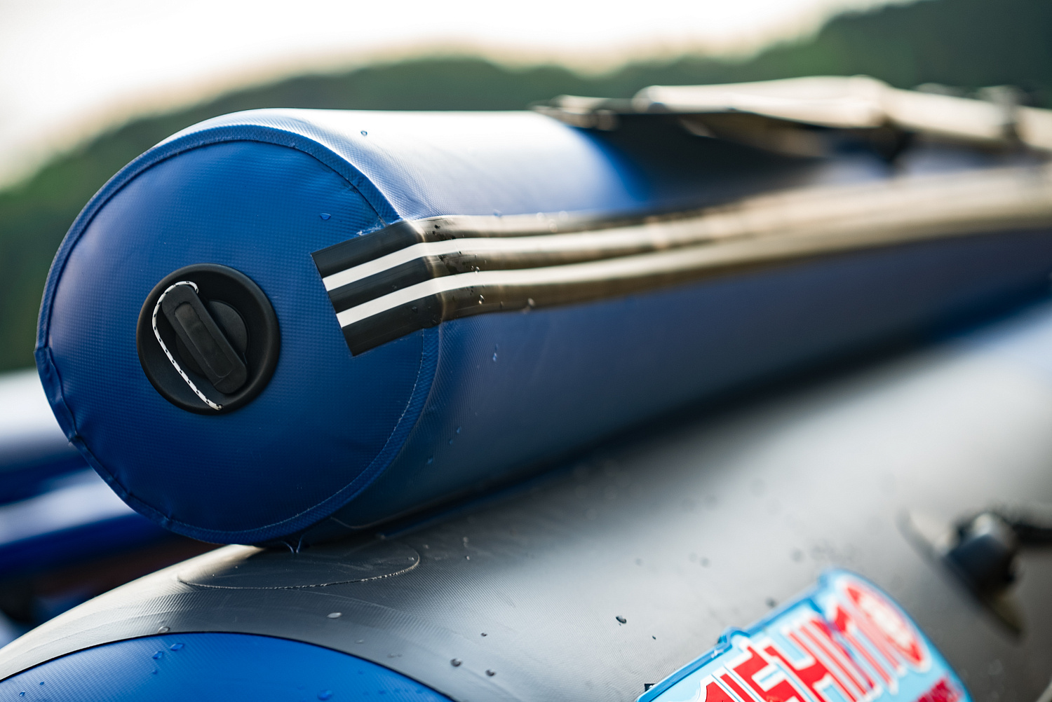 Лодка MISHIMO RIVER FJET PRO 400 под водомет в Орске