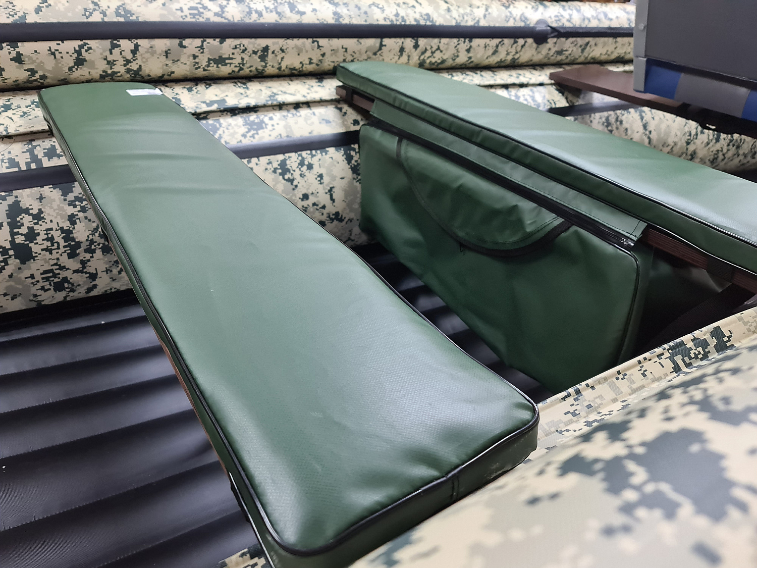 КОМПЛЕКТ МЯГКИХ НАКЛАДОК С СУМКОЙ ДЛЯ ЛОДОК 110Х20 ЗЕЛЕНЫЙ в Орске