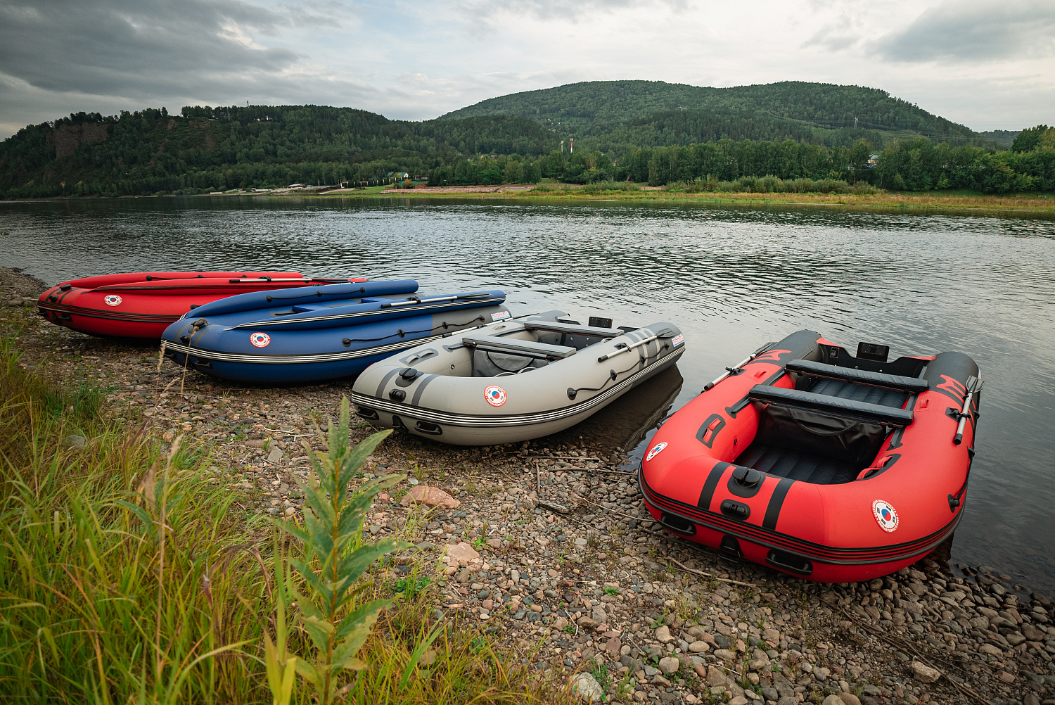 Лодка MISHIMO RIVER FJET PRO 400 под водомет в Орске
